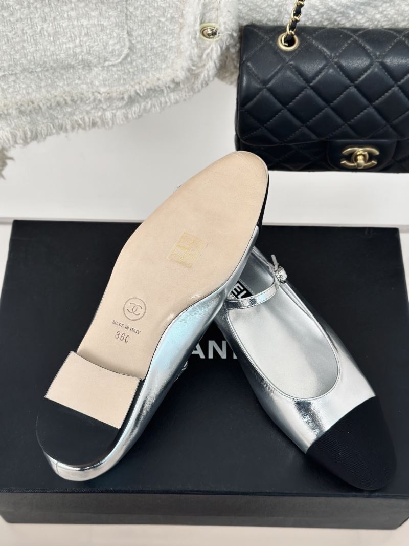 Chanel Low Shoes